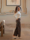 Calça Jeans com Bordados GOA GOA