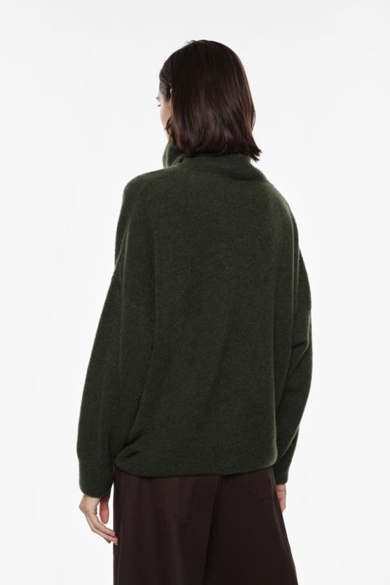 Camisola Gola Alta Oversized IMPERIAL