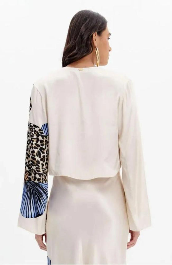 Blusa Crop Fluida Estampa LANÇA PERFUME