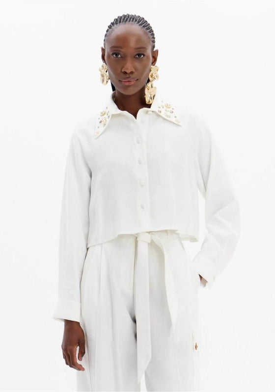Camisa Curta Strass e Pérolas LANÇA PERFUME