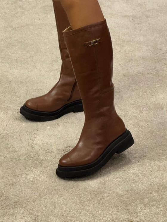Botas Cano Alto LANÇA PERFUME