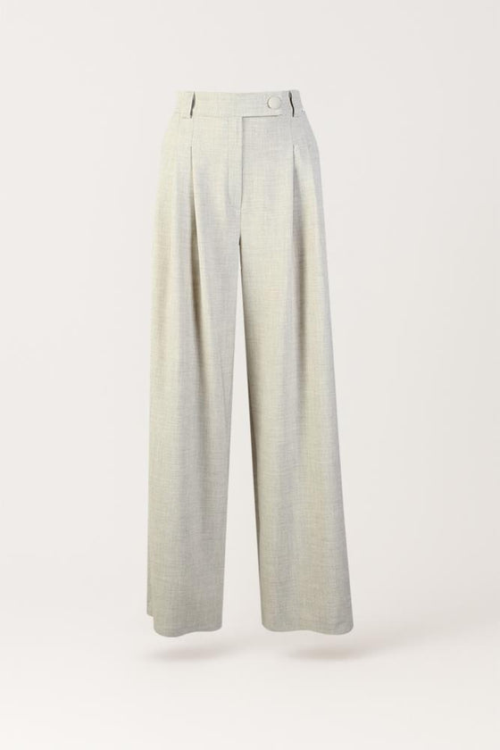 Calças Largas com Pinças SAHOCO