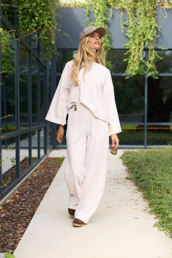 Calça com Aplicação SWALLOW