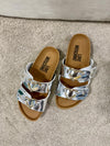 CHINELO METALIZADO LOVE MOSCHINO